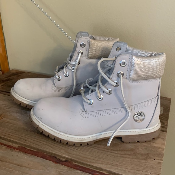 Women's Timberland Waterville 6” Waterproof Medium Grey Nubuck Boot Size 7 - Picture 1 of 11
